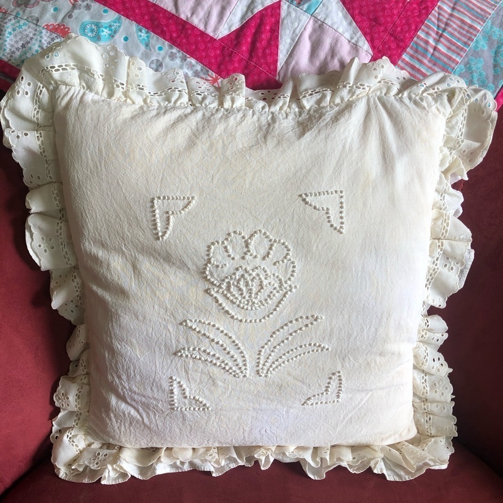 Vintage Handmade Candlewick Embroidery French Knot Floral Accent Pillow